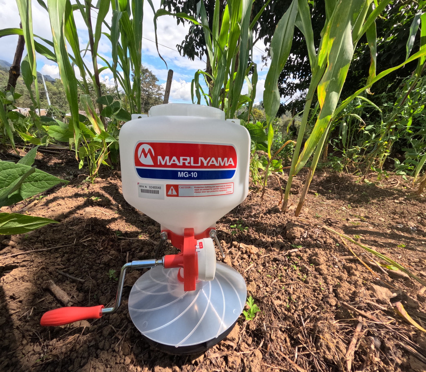 Sembradora o Granuladora manual MG10 Marca Maruyama